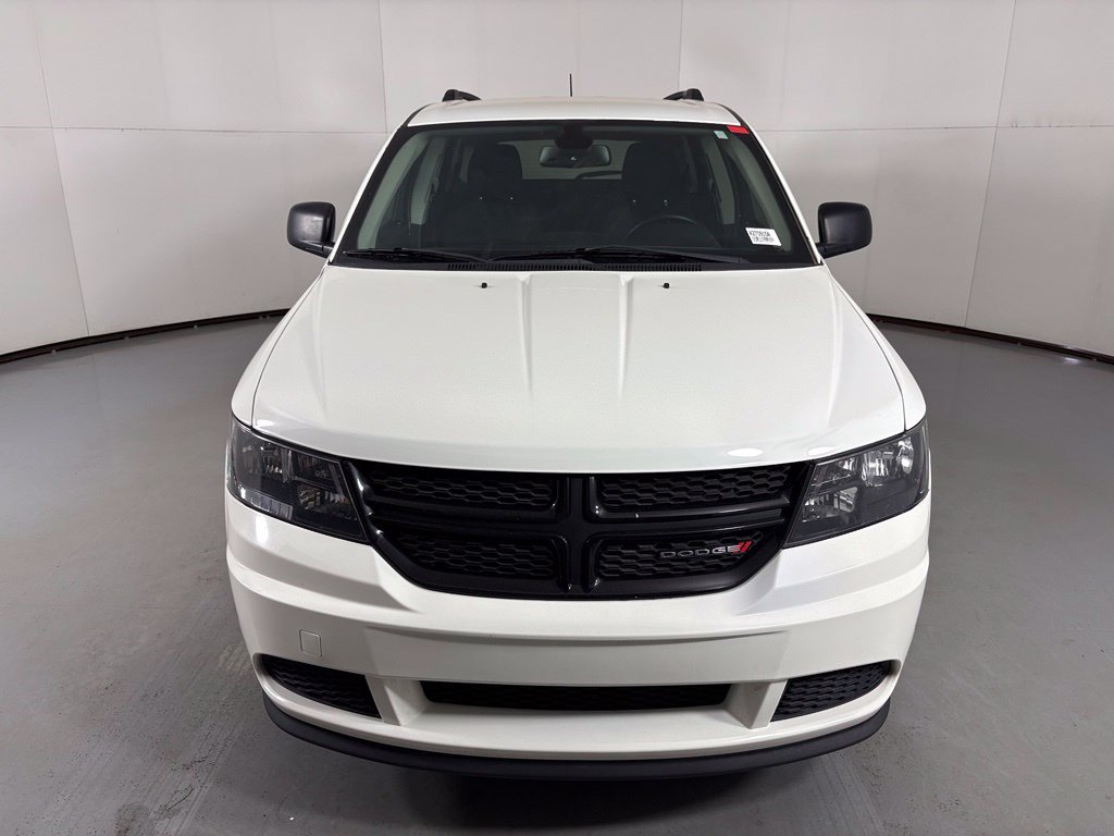 Used 2020 Dodge Journey SE w/ SE Popular Equipment Group FWD image 3