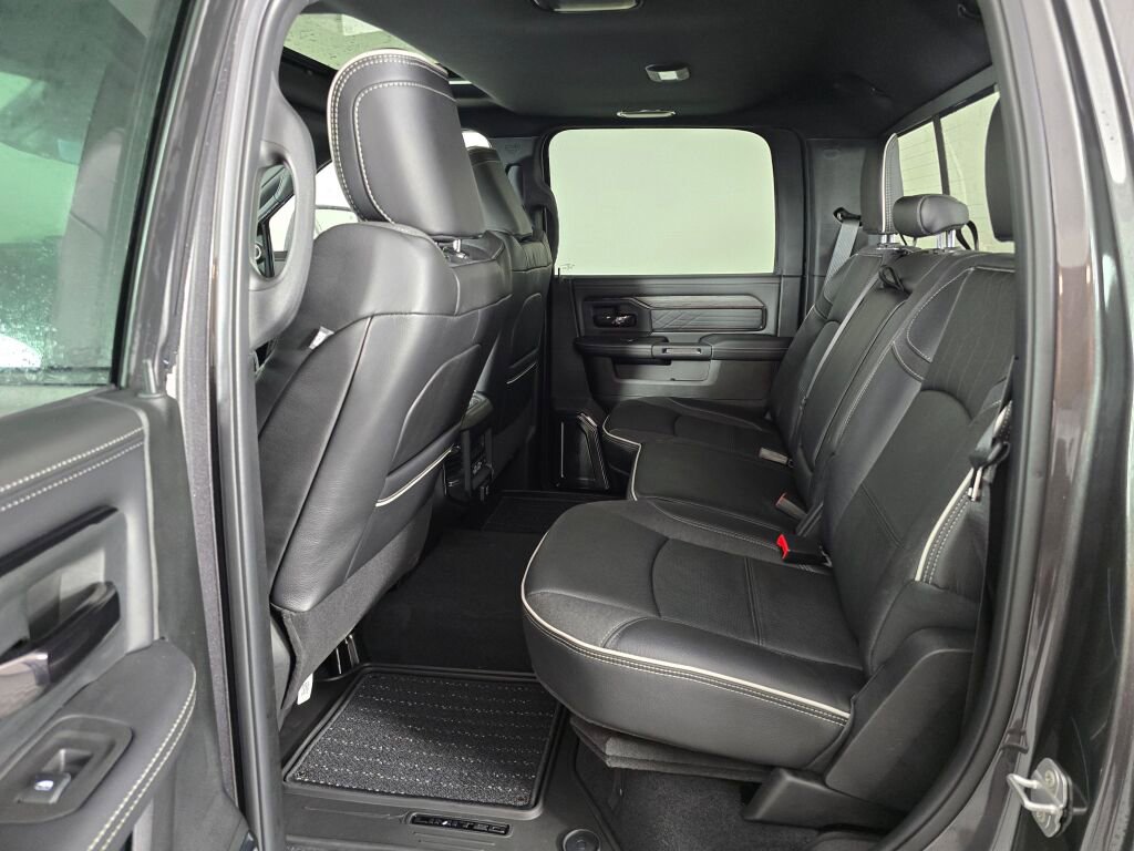 New 2026 RAM 3500 Limited image 32