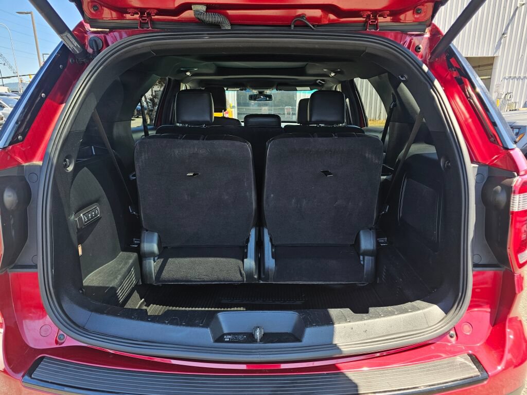Certified 2018 Ford Explorer Sport AWD/4WD image 5