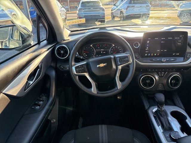 Used 2024 Chevrolet Blazer LT w/ Convenience Package image 19