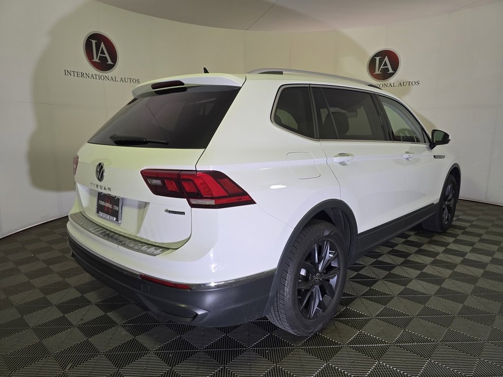 Used 2022 Volkswagen Tiguan SE image 4