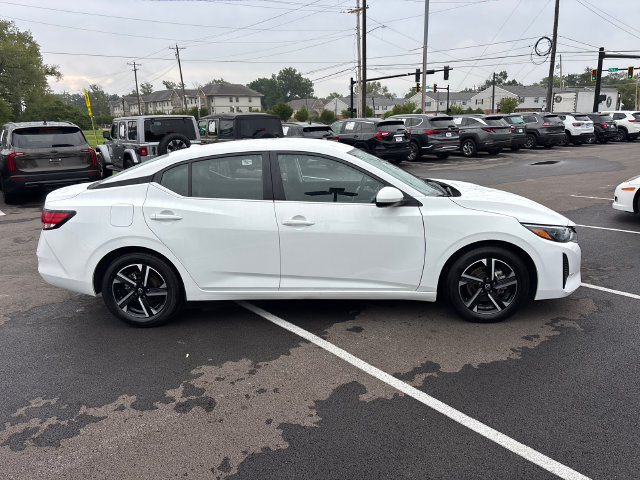 Used 2024 Nissan Sentra SV FWD image 27