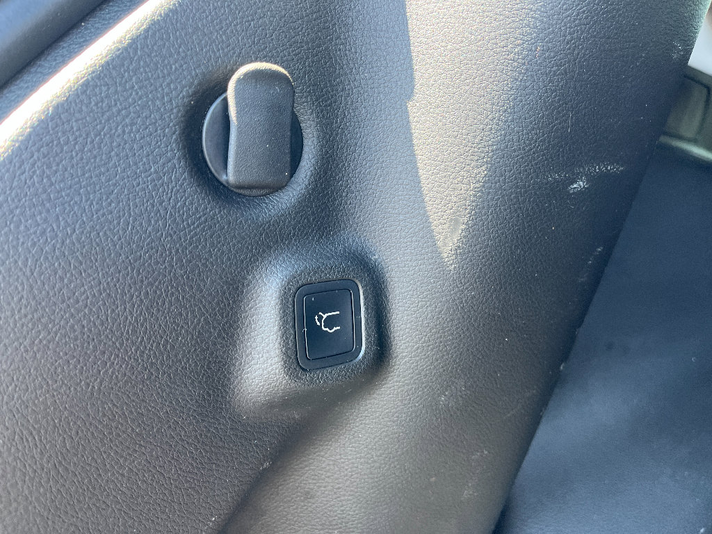 Used 2022 Jeep Compass Latitude image 13