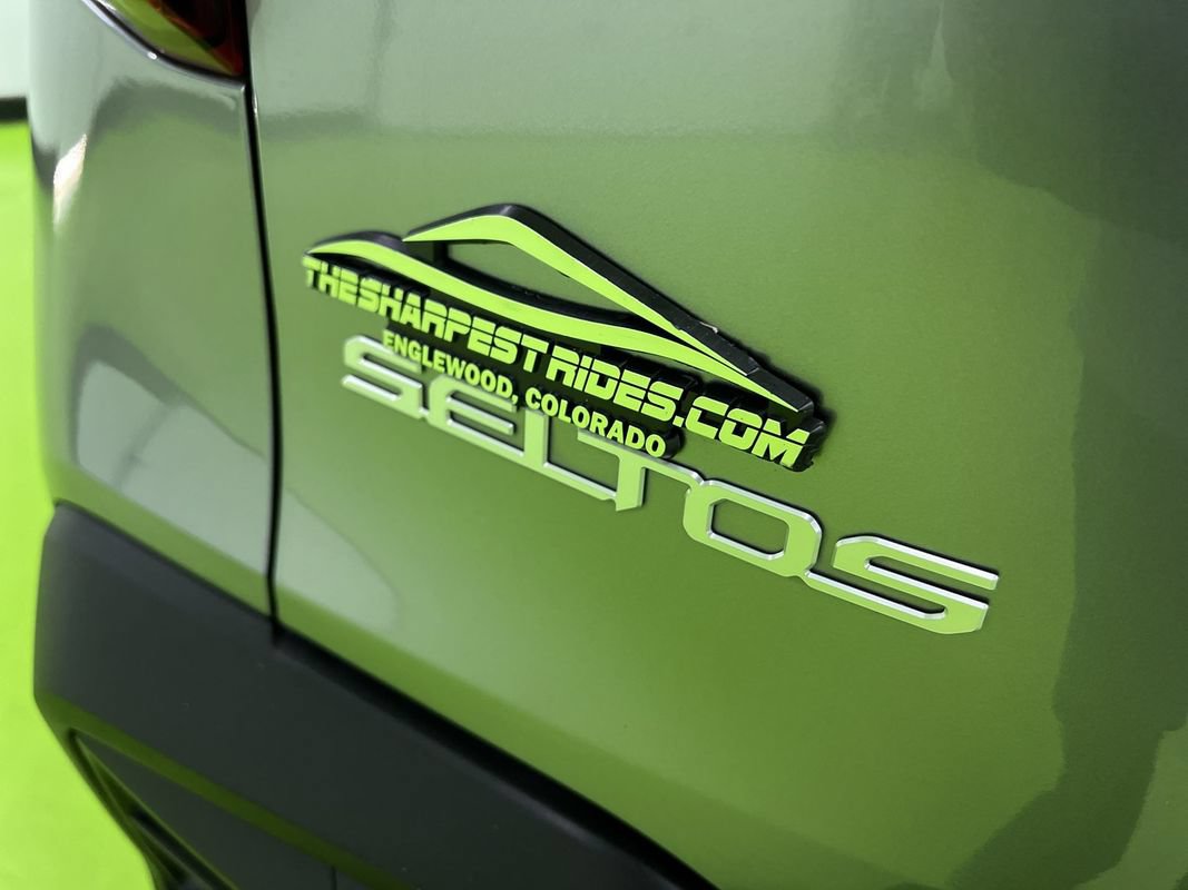 Used 2026 Kia Seltos LX AWD/4WD image 12