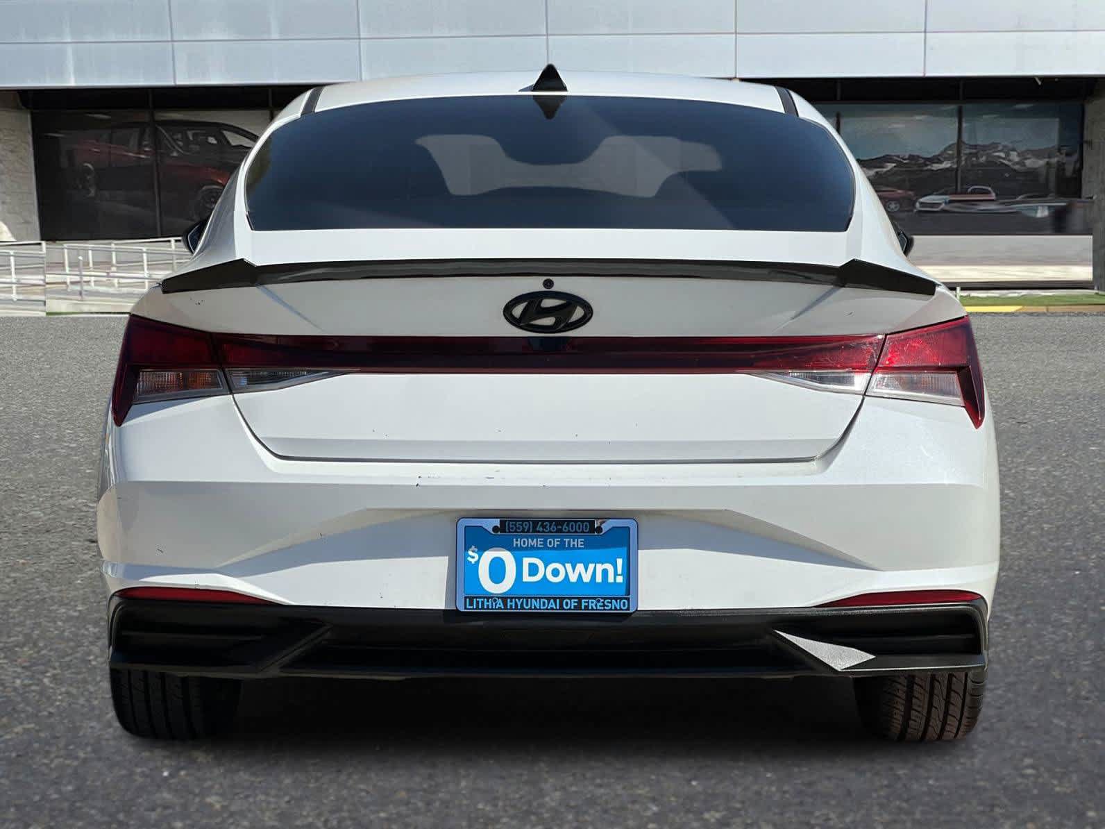 Used 2023 Hyundai Elantra SEL w/ Convenience Package FWD image 8