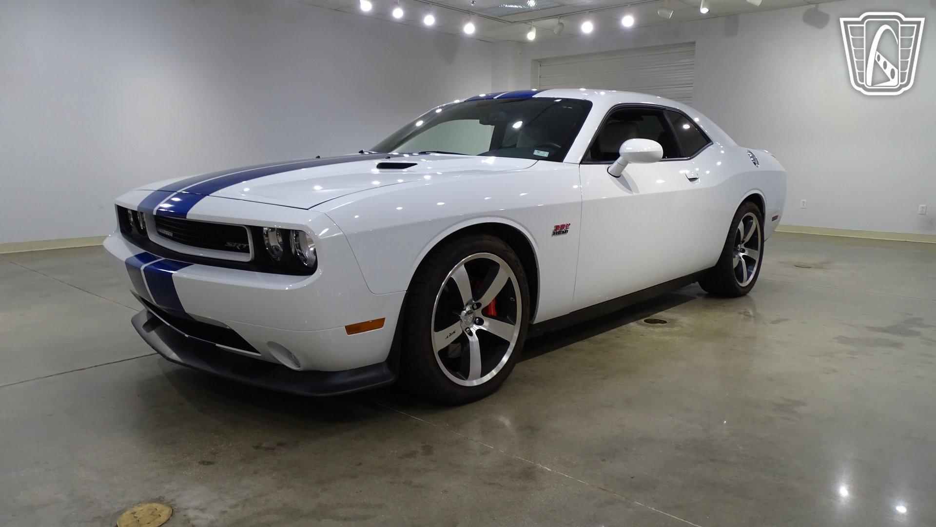 Used 2011 Dodge Challenger SRT8 w/ SRT Option Group II RWD image 3