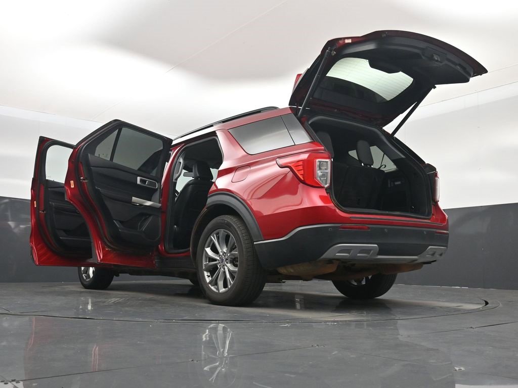 Used 2020 Ford Explorer XLT w/ Equipment Group 202A image 52