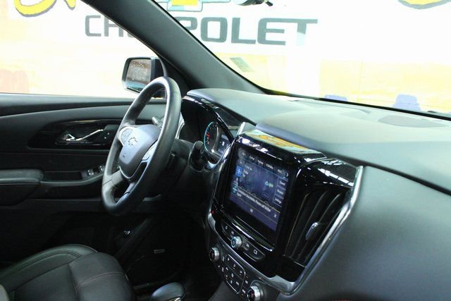 Used 2023 Chevrolet Traverse RS image 10