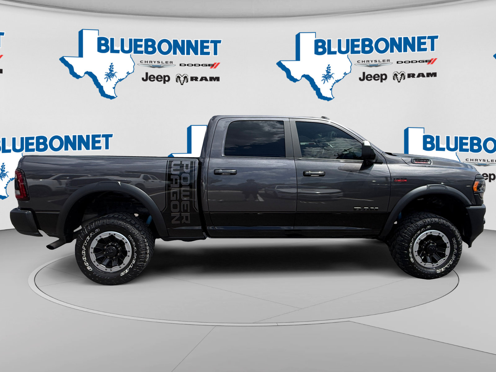 Used 2022 RAM 2500 Power Wagon AWD/4WD image 4