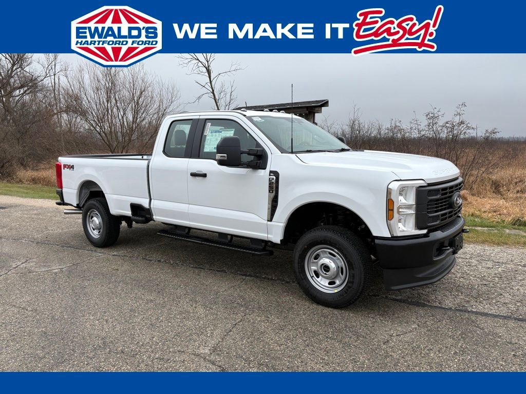 New 2026 Ford F250 XL w/ FX4 Off-Road Package
