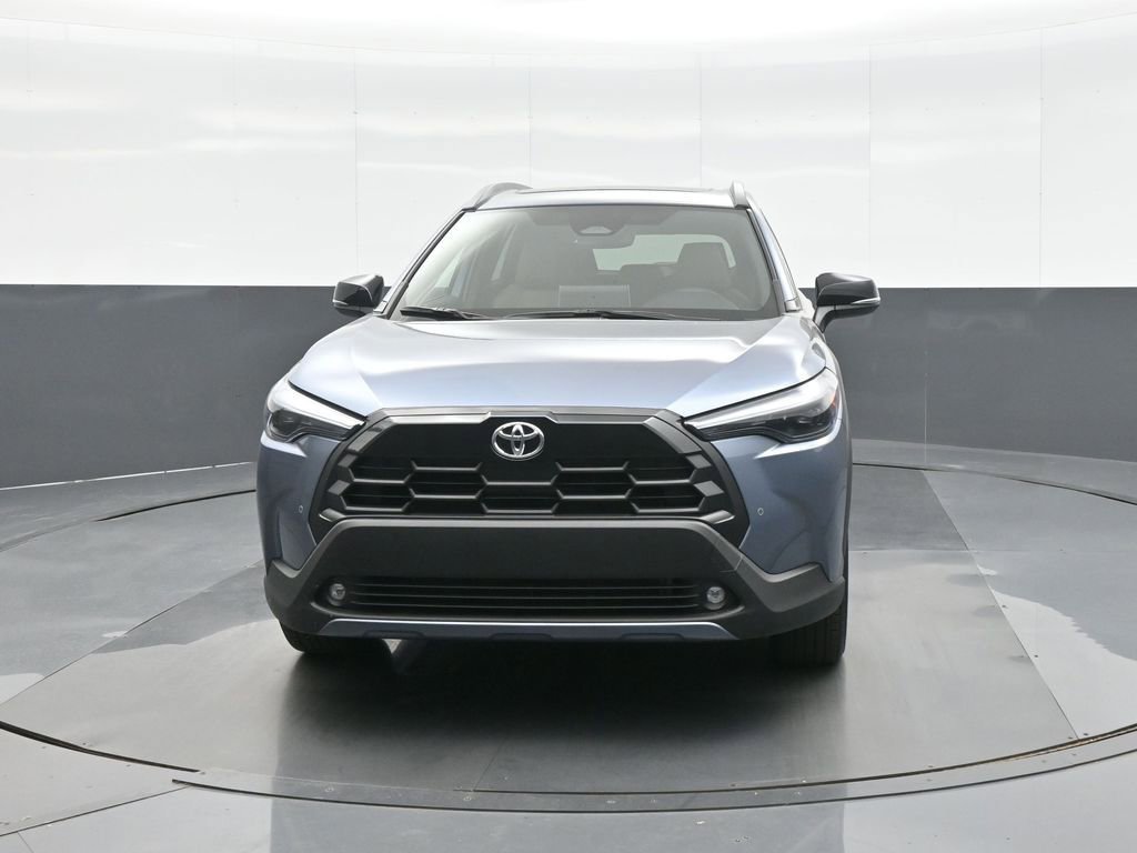 Certified 2026 Toyota Corolla Cross XLE w/ Convenience Package FWD image 3