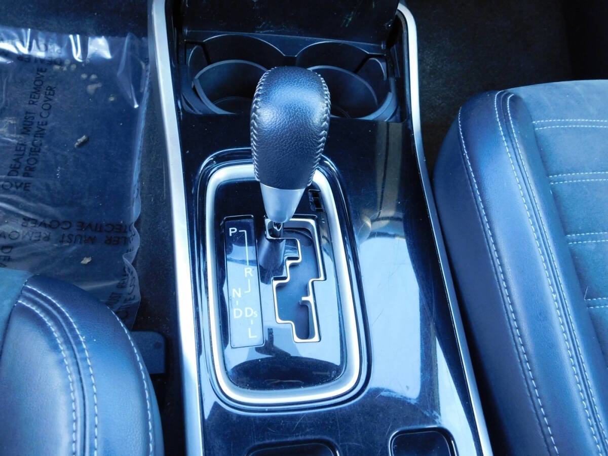 Used 2019 Mitsubishi Outlander LE image 18