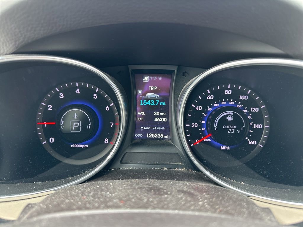 Used 2015 Hyundai Santa Fe Sport w/ Option Group 03 image 27