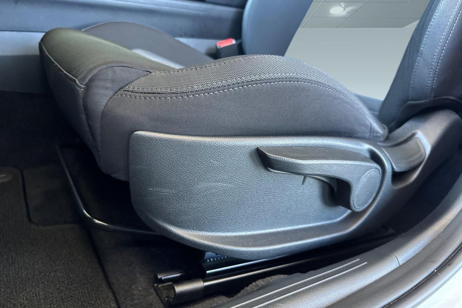 Used 2025 Kia K5 LXS image 13