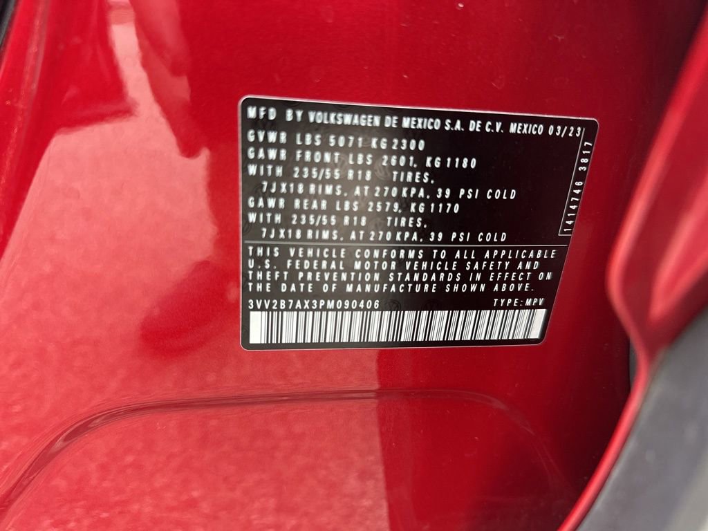 Used 2023 Volkswagen Tiguan SE image 36