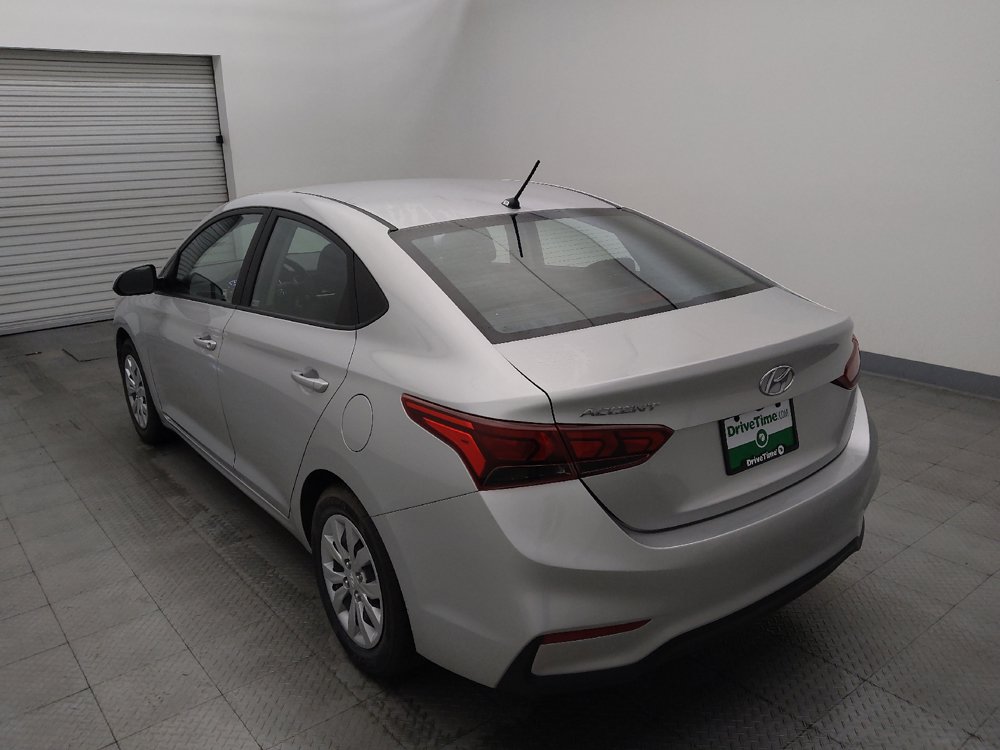 Used 2020 Hyundai Accent SE FWD image 5