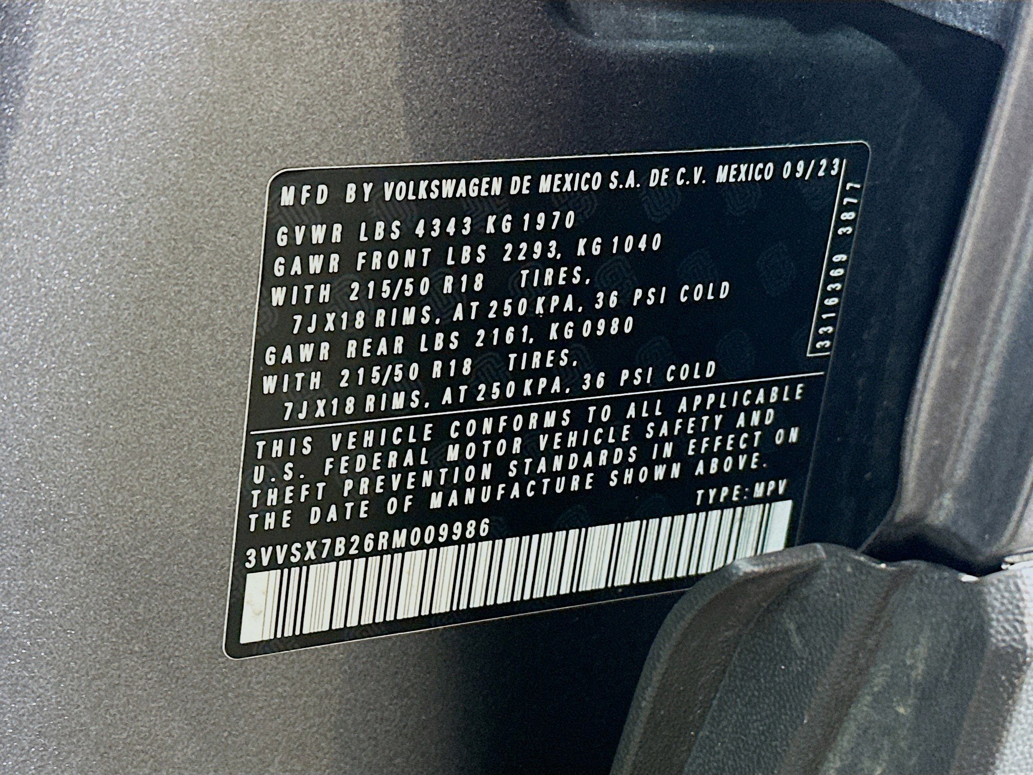 Used 2024 Volkswagen Taos SE image 29