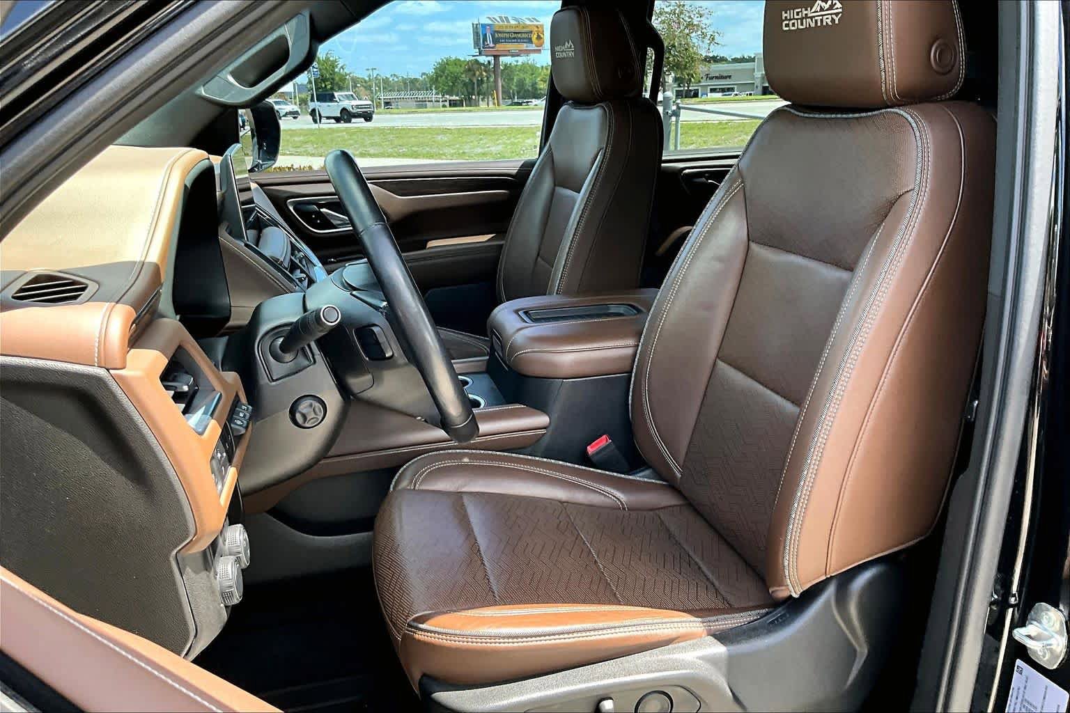 Used 2021 Chevrolet Tahoe High Country RWD image 8