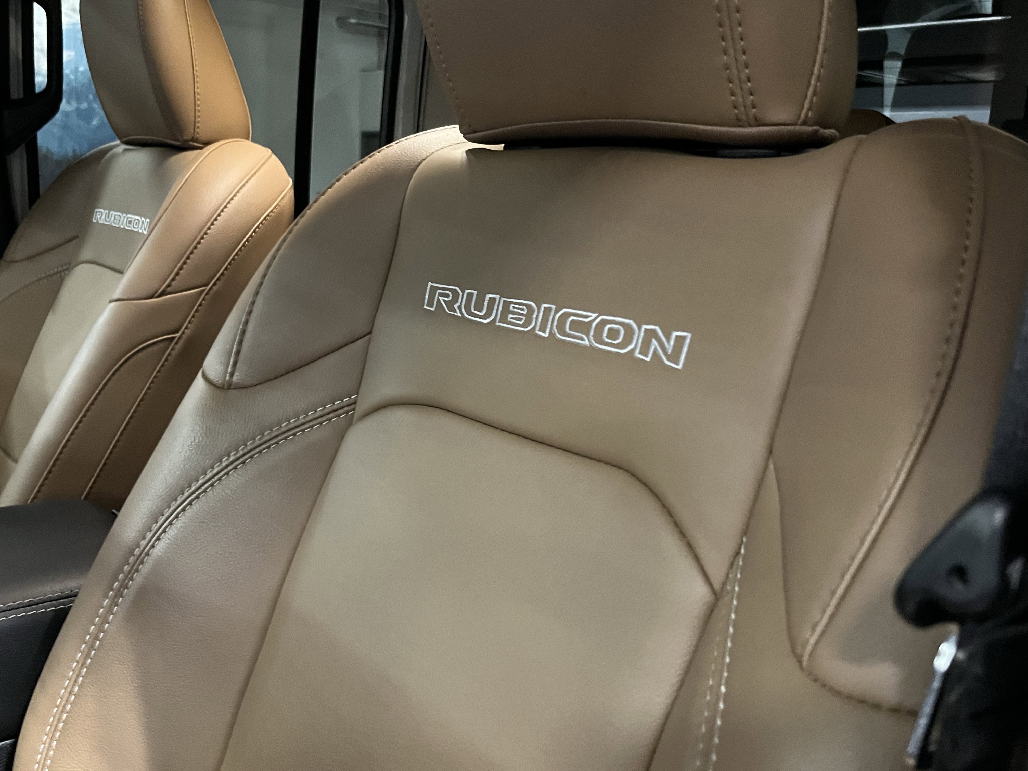 Used 2021 Jeep Gladiator Rubicon image 23