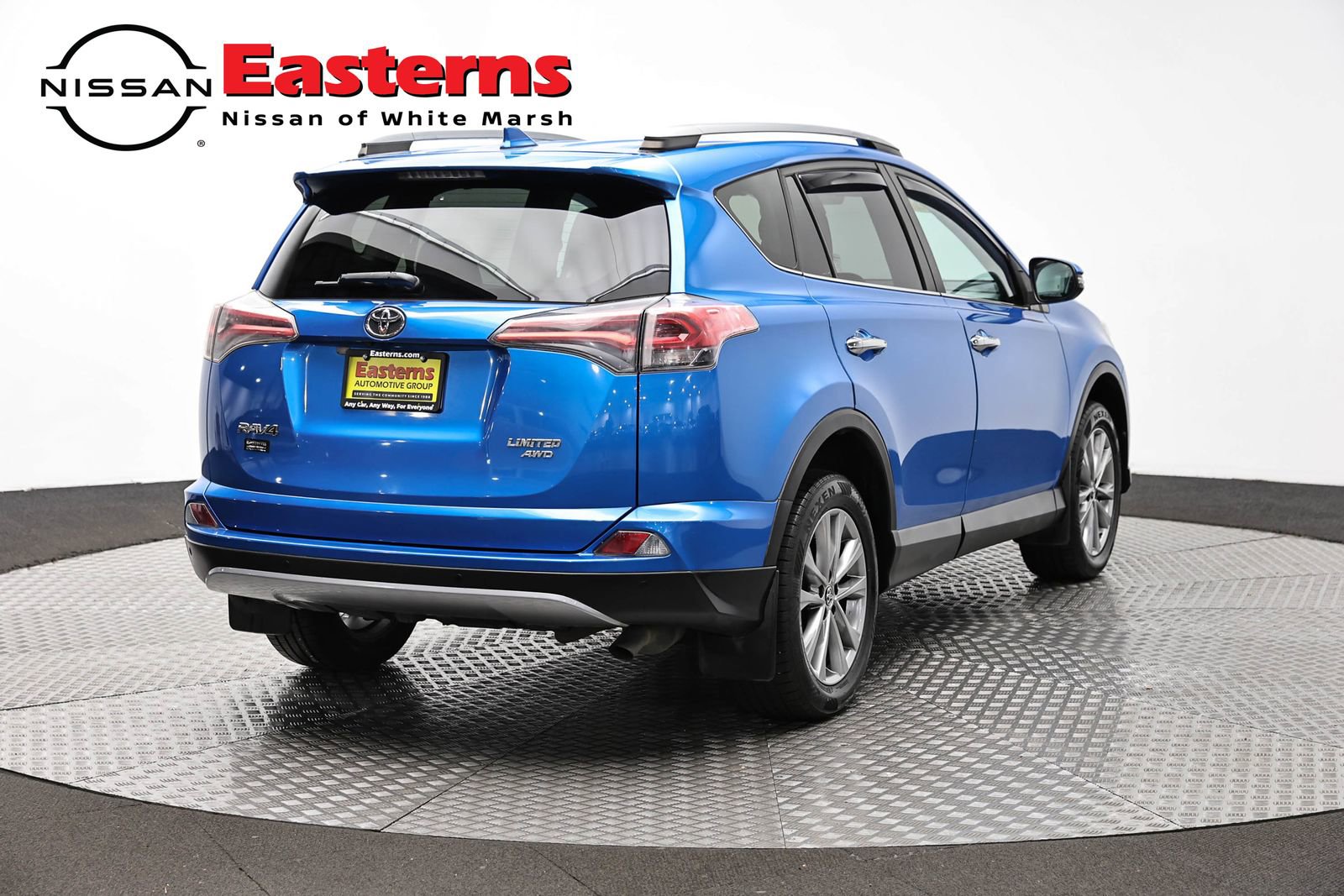 Used 2017 Toyota RAV4 Limited w/ All Weather Liner Package AWD/4WD image 5