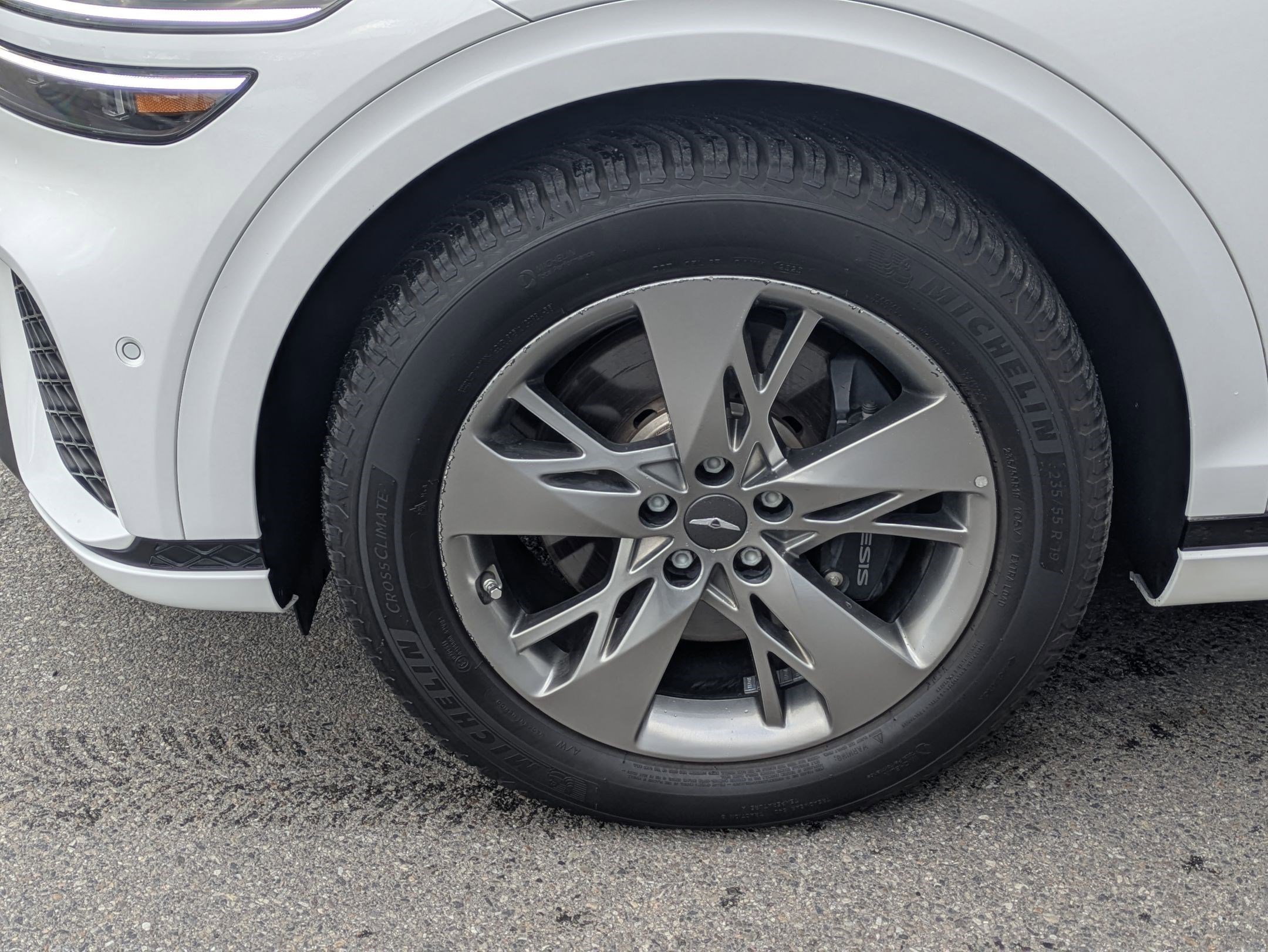 Used 2022 Genesis GV70 3.5T Sport w/ Sport Advanced Package image 11