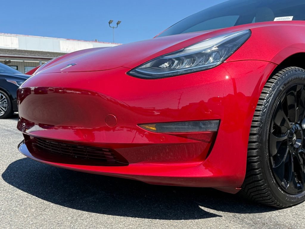 Used 2020 Tesla Model 3 Long Range AWD/4WD image 32