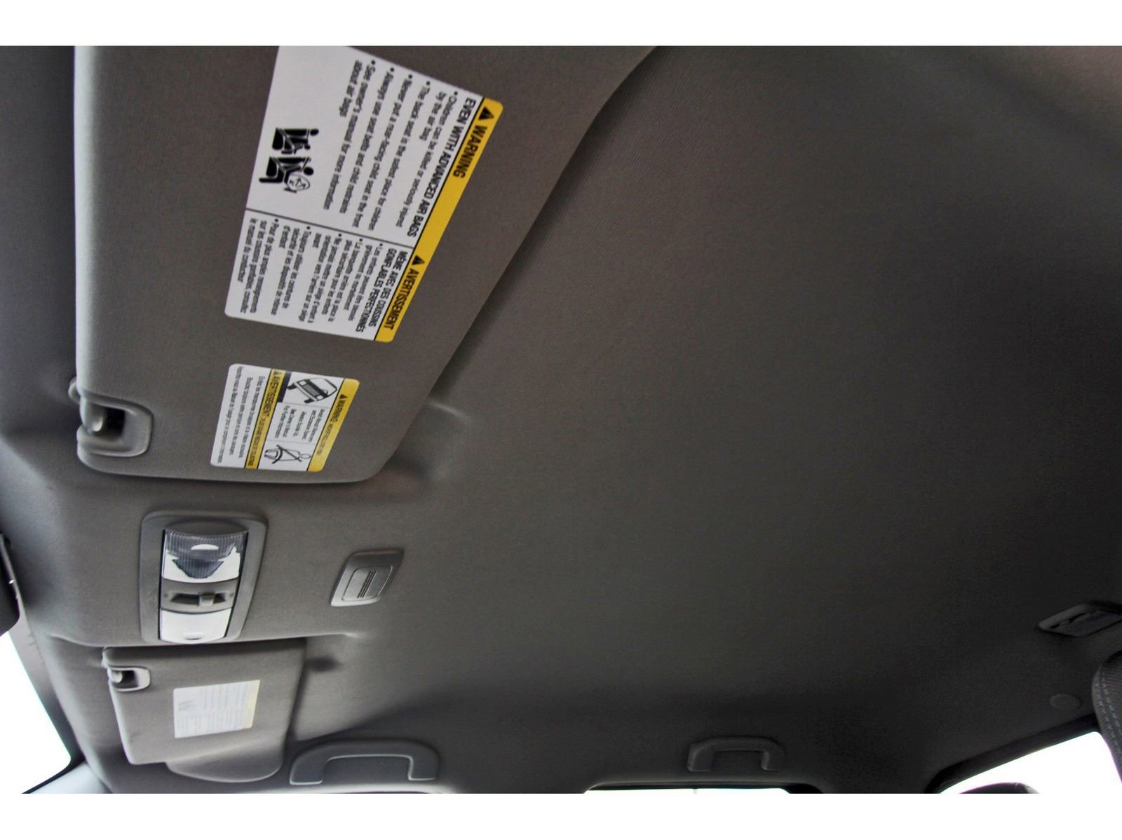 Used 2022 Nissan Frontier SV w/ Technology Package image 29