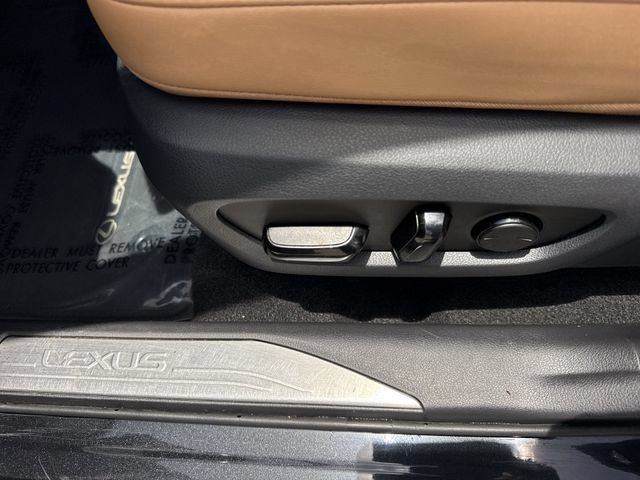 Certified 2023 Lexus NX 250 FWD w/ Towing Package (2000 Lbs) image 12