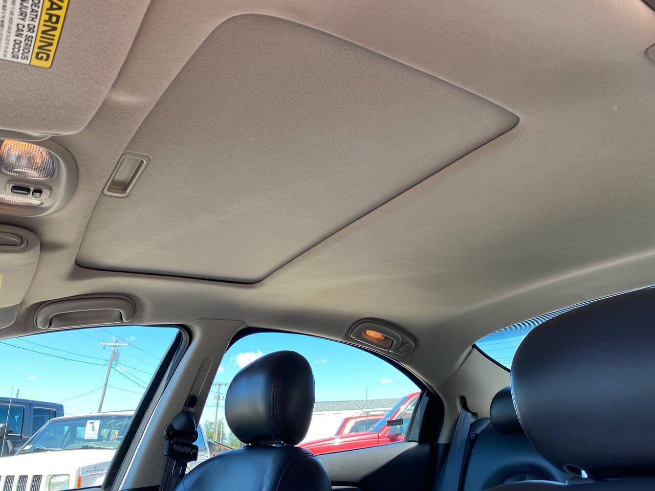 Used 2000 Chrysler 300M FWD image 37