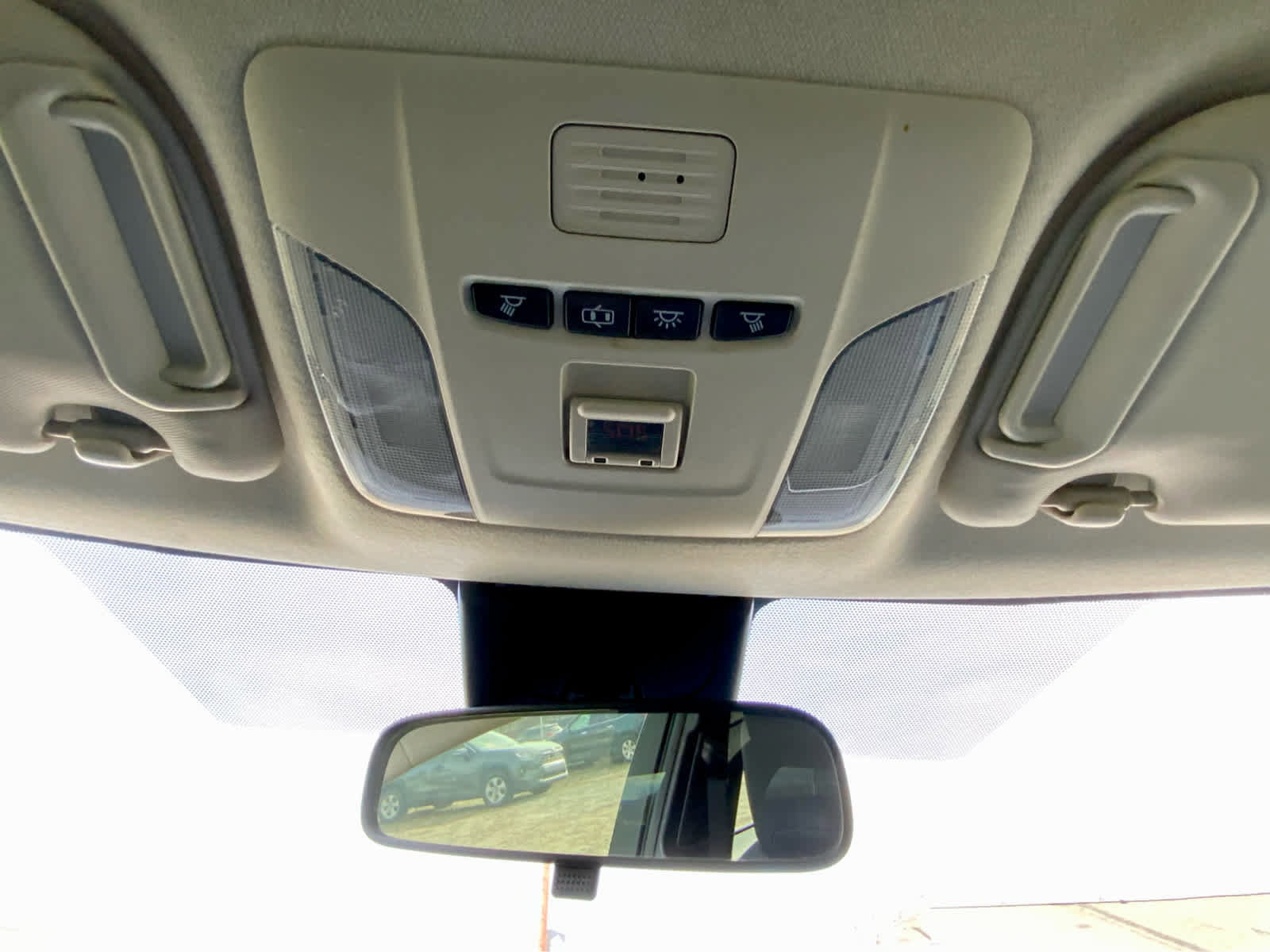 Used 2020 Toyota Corolla LE image 45