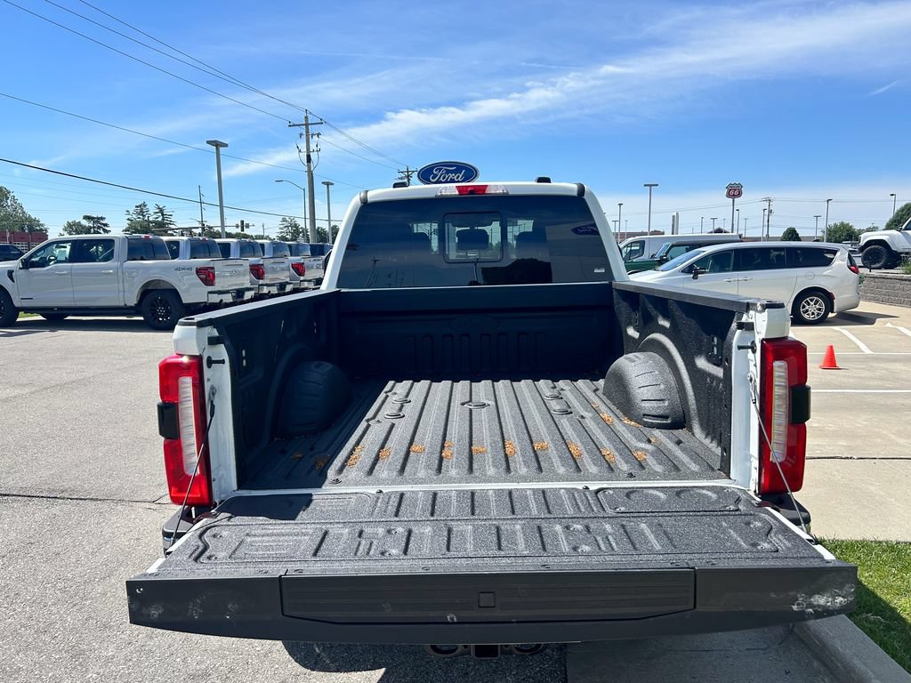 New 2026 Ford F250 Lariat w/ Lariat Ultimate Package AWD/4WD image 17
