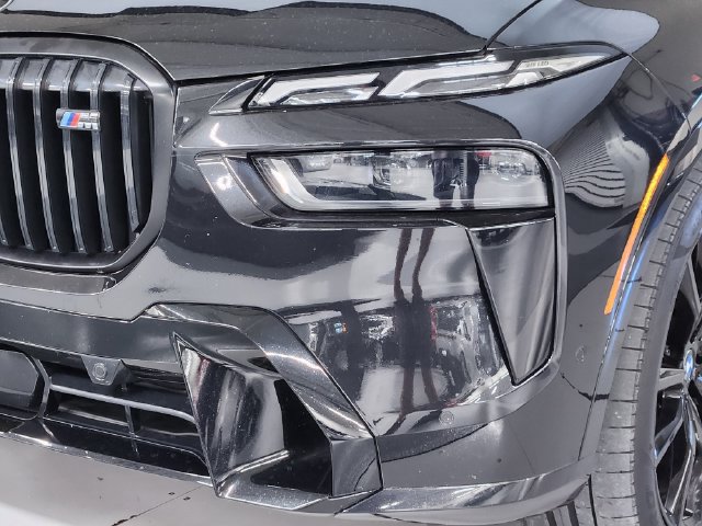 Used 2024 BMW X7 M60i w/ Executive Package AWD/4WD image 12