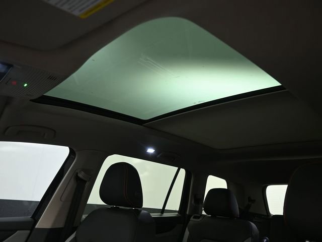 New 2026 Volkswagen Atlas Peak Edition video 2