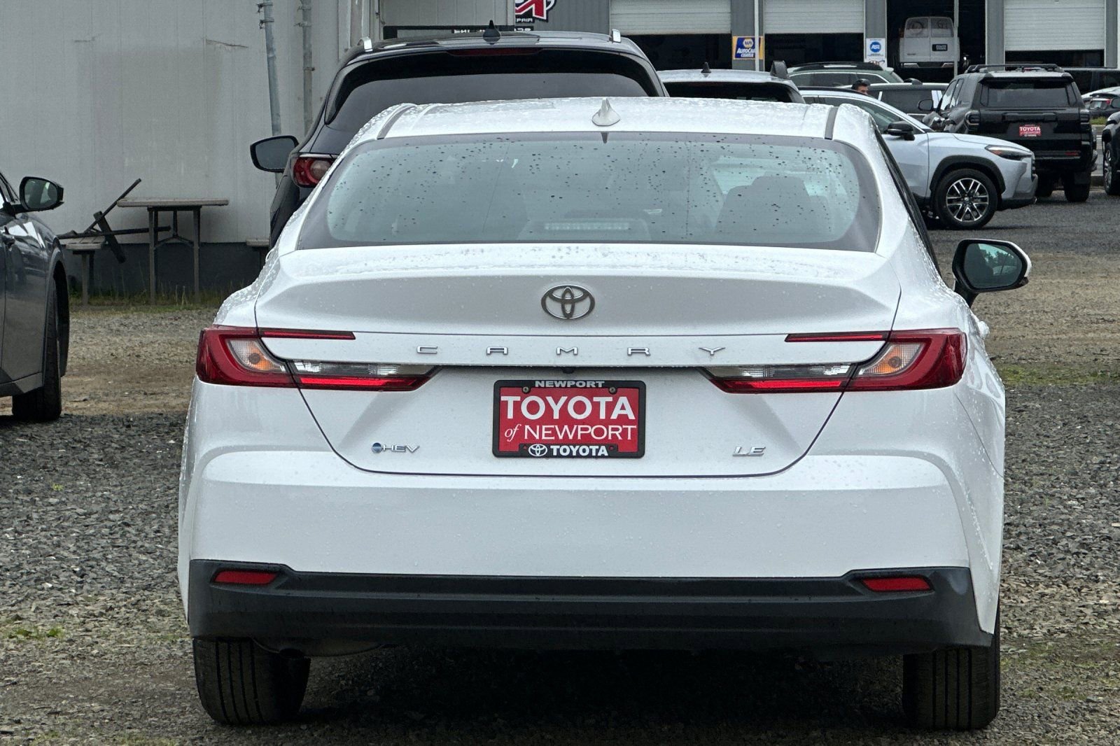Used 2025 Toyota Camry LE FWD image 5