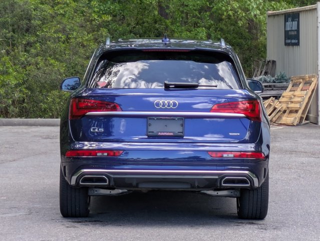 Used 2023 Audi Q5 2.0T Premium w/ Convenience Package image 7