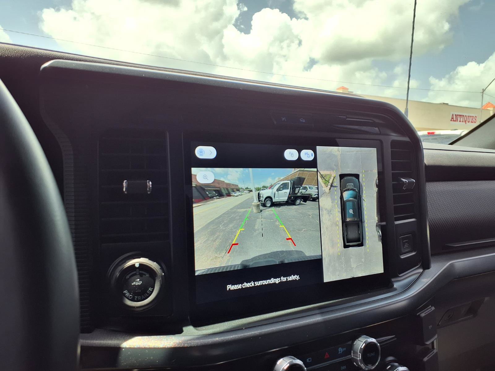 Used 2025 Ford F150 Raptor AWD/4WD image 5