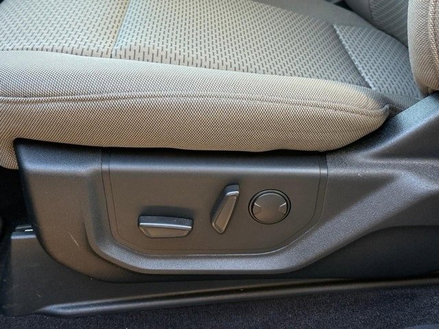 Used 2019 Ford F150 XLT w/ Equipment Group 302A Luxury image 12