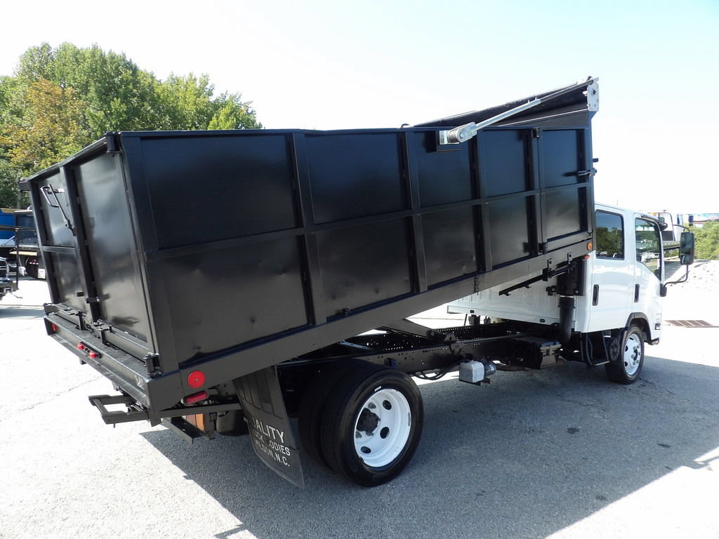 Used 2024 Chevrolet Low Cab Forward RWD image 8