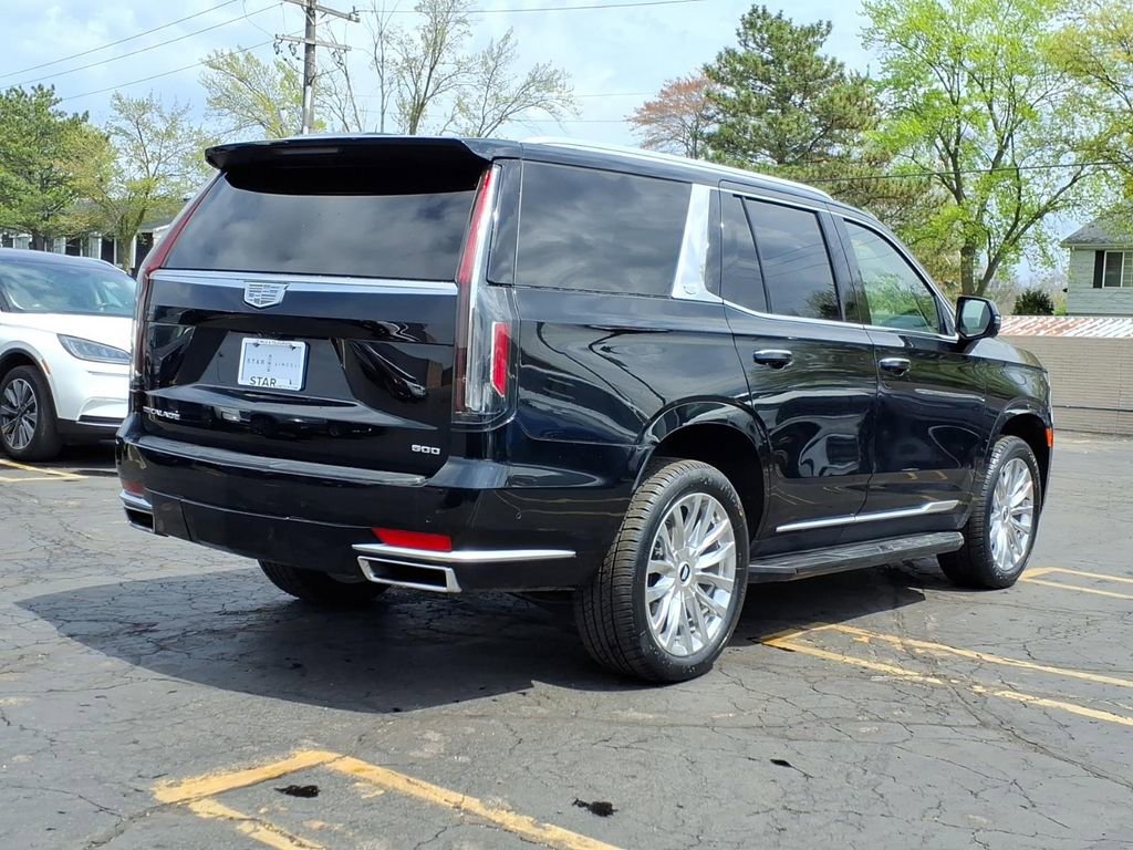 Used 2021 Cadillac Escalade Premium Luxury w/ LPO, Illumination Package AWD/4WD image 7