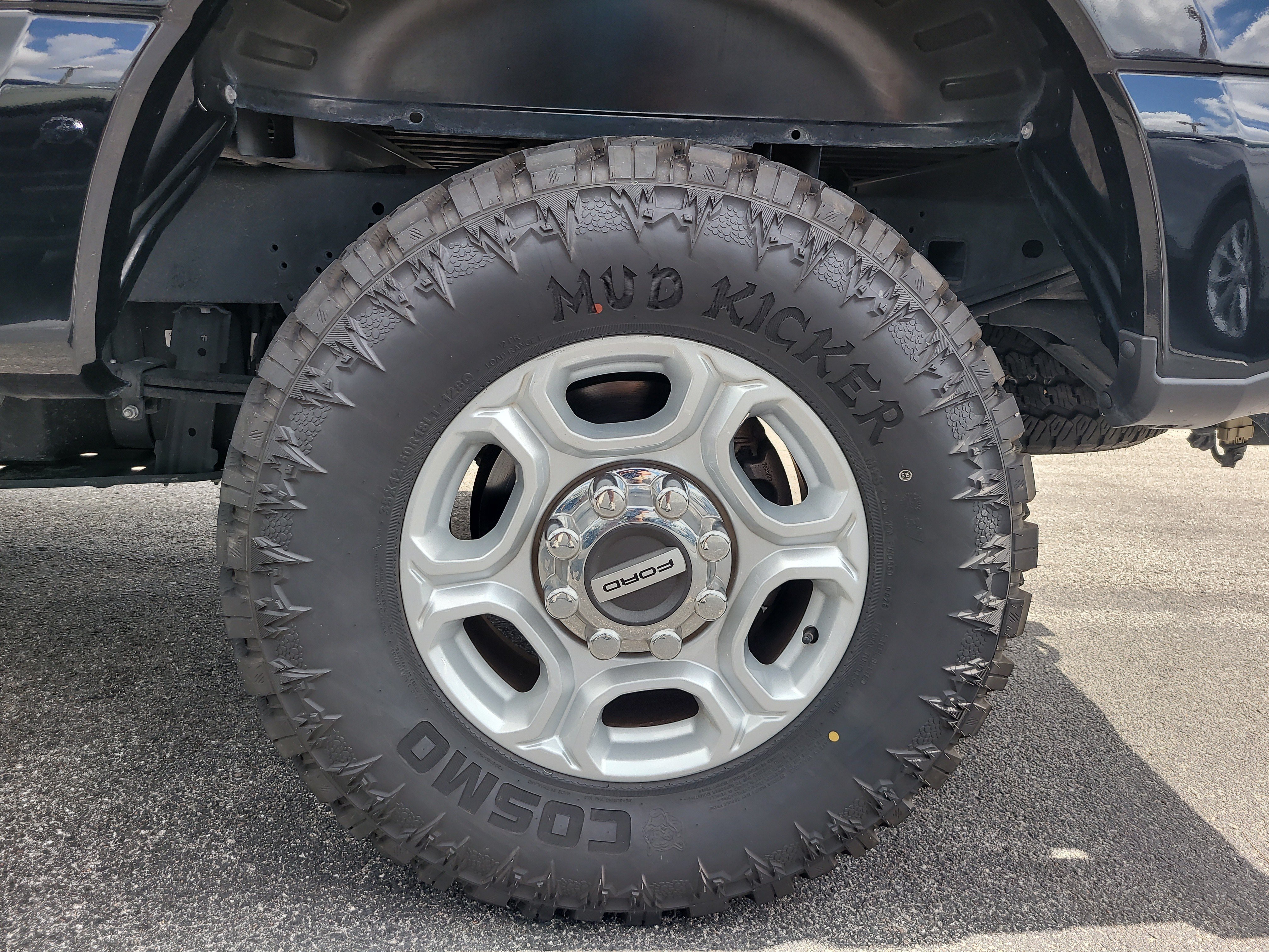 Used 2025 Ford F250 XLT w/ 360-Degree Camera Package AWD/4WD image 9