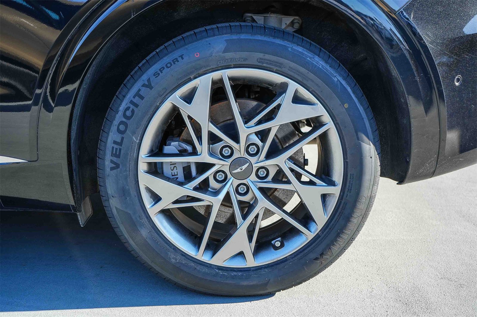 Used 2023 Genesis GV70 2.5T w/ Advanced Package image 10