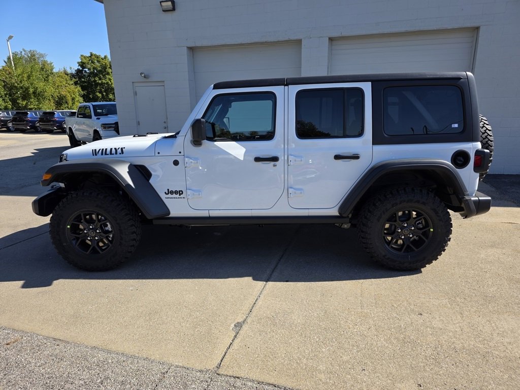 New 2026 Jeep Wrangler Sahara image 8