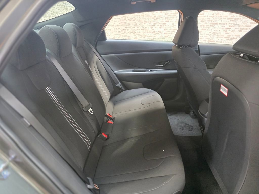 New 2026 Hyundai Elantra SEL Sport Premium FWD image 10