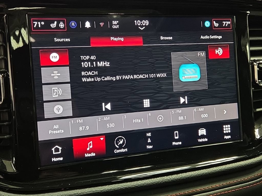 Used 2024 Dodge Durango GT AWD/4WD image 19