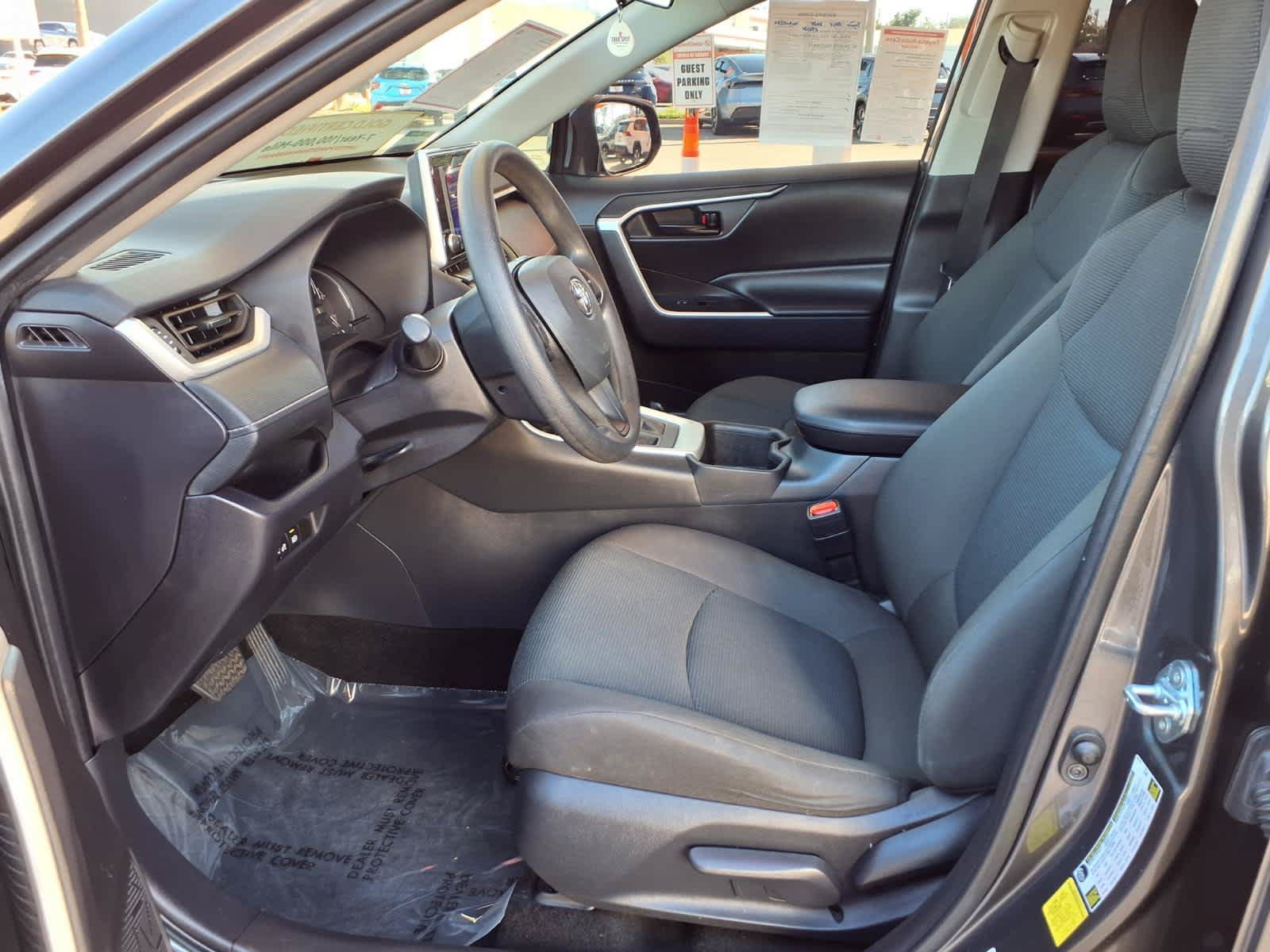 Used 2025 Toyota RAV4 LE FWD image 16