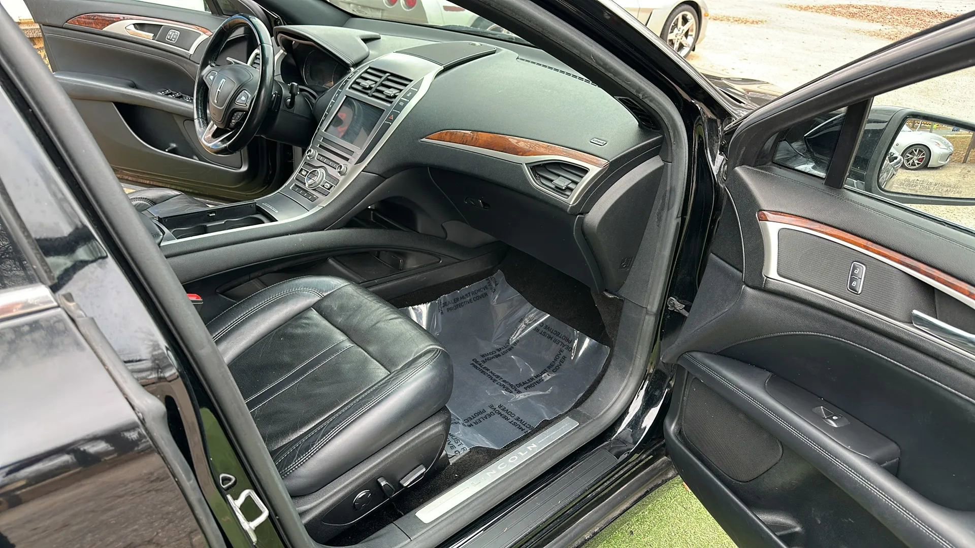 Used 2017 Lincoln MKZ Reserve w/ Climate Package image 20