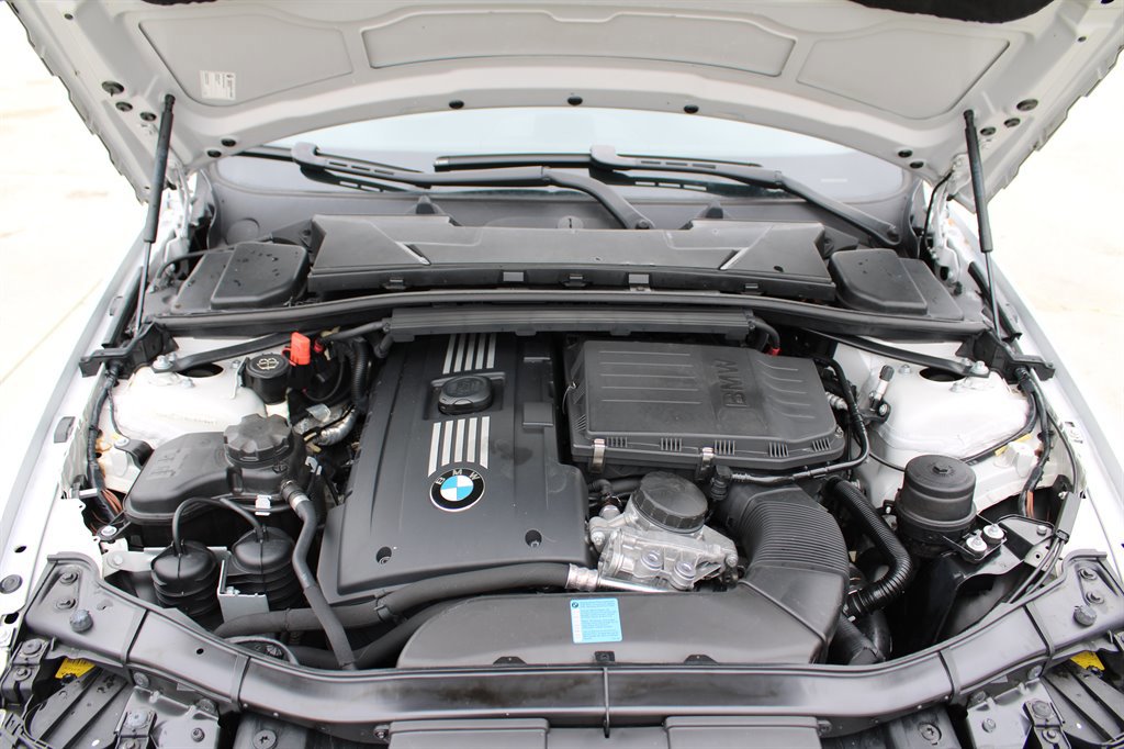 Used 2007 BMW 335i Convertible image 35