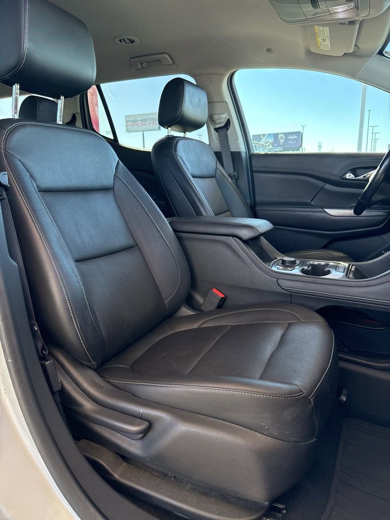 Used 2020 GMC Acadia SLT image 32