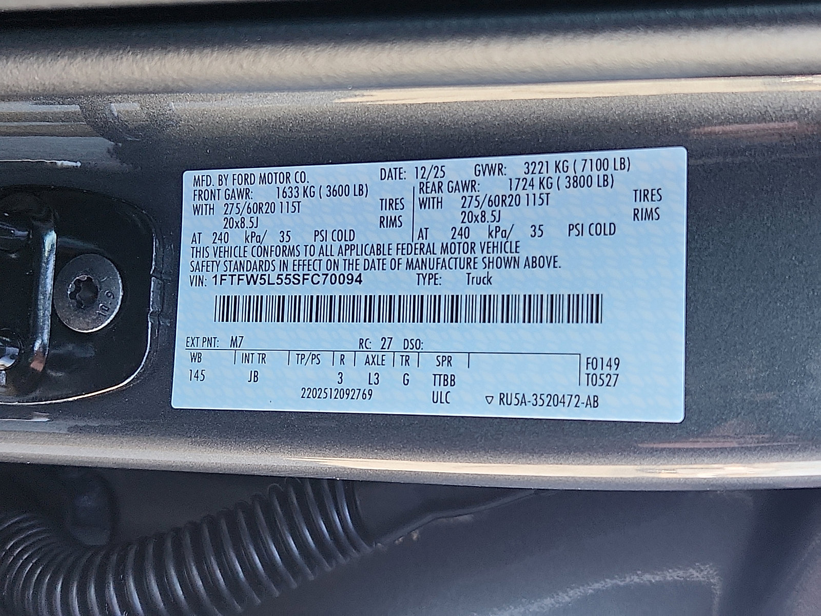 New 2025 Ford F150 Lariat w/ Equipment Group 501A Mid image 17