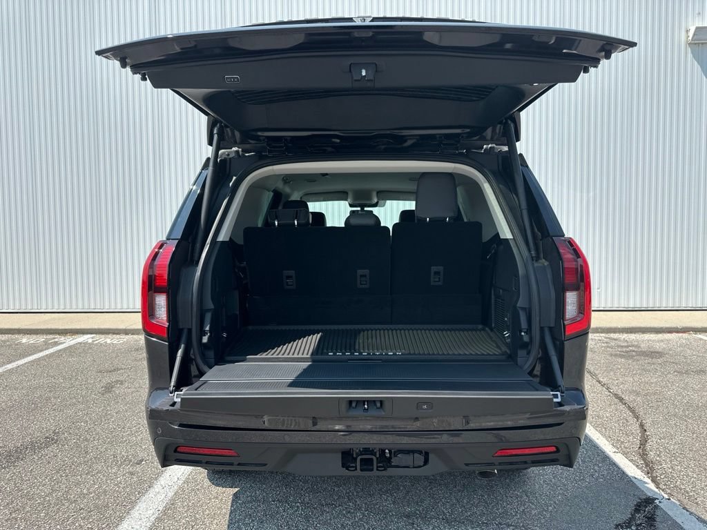 New 2027 Ford Expedition Active AWD/4WD image 22